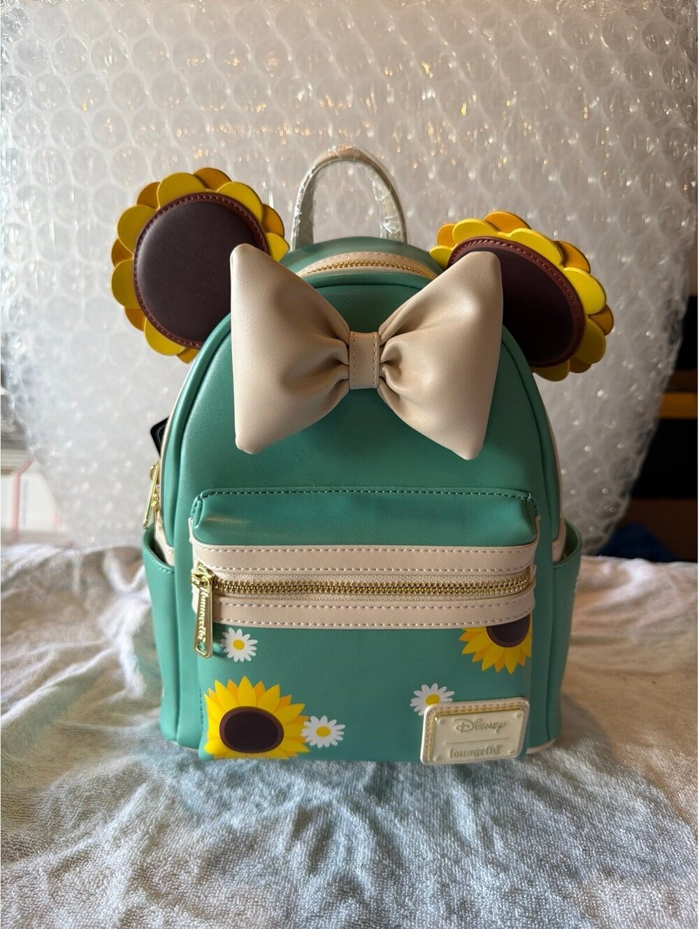 Loungefly Disney Minnie Mouse Sunflower Backpack NWT